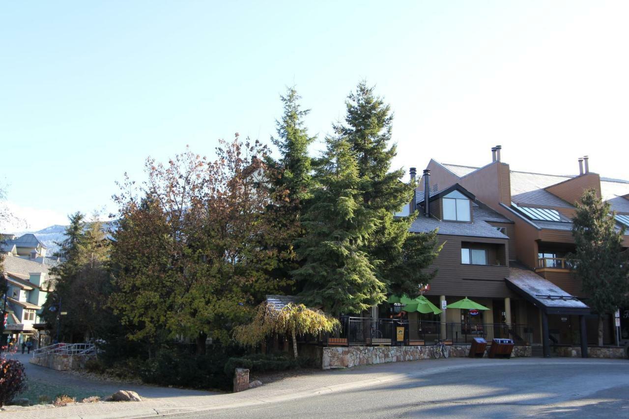 Rainbow Suites By Whistler Retreats Екстериор снимка